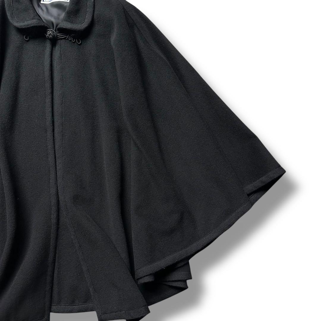 希少 未使用級 イヴサンローラン ケープコート ポンチョ マント レディース 黒