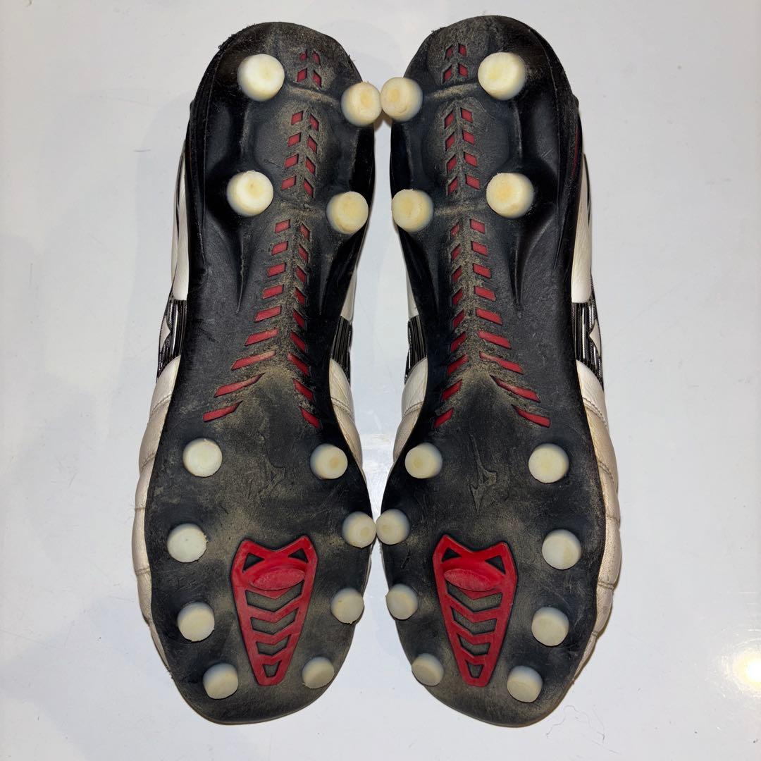 ミズノ　モレリアネオ4