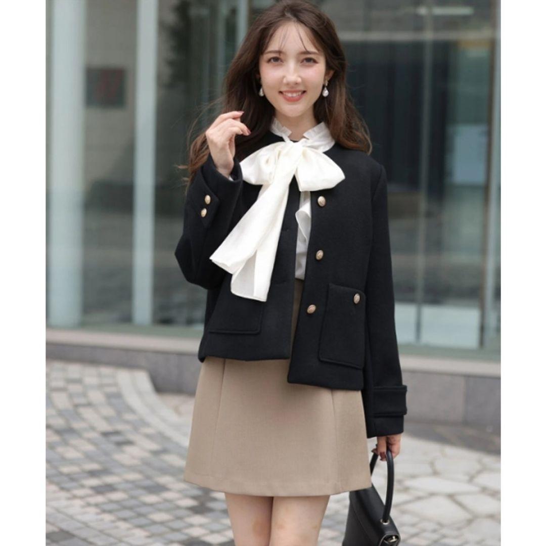 アプワイザーリッシェ　金釦ショートコート