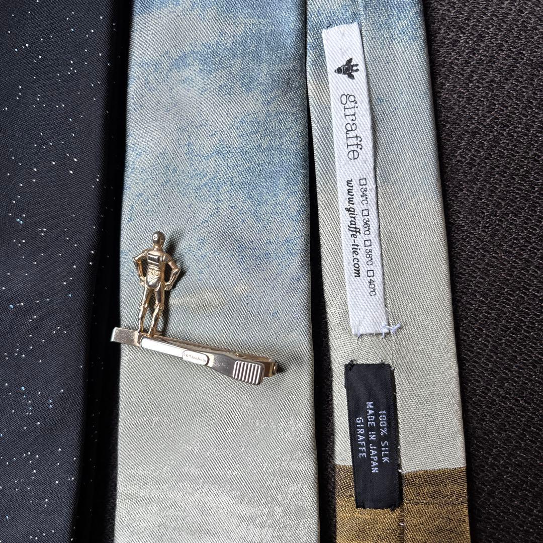 希少　giraffe ジラフ　ネクタイ スターウォーズ　限定品　シルク100%