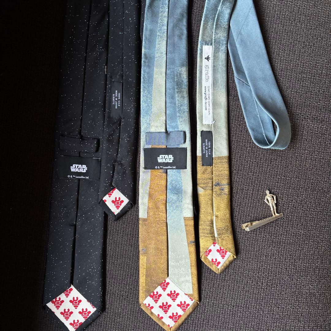 希少　giraffe ジラフ　ネクタイ スターウォーズ　限定品　シルク100%