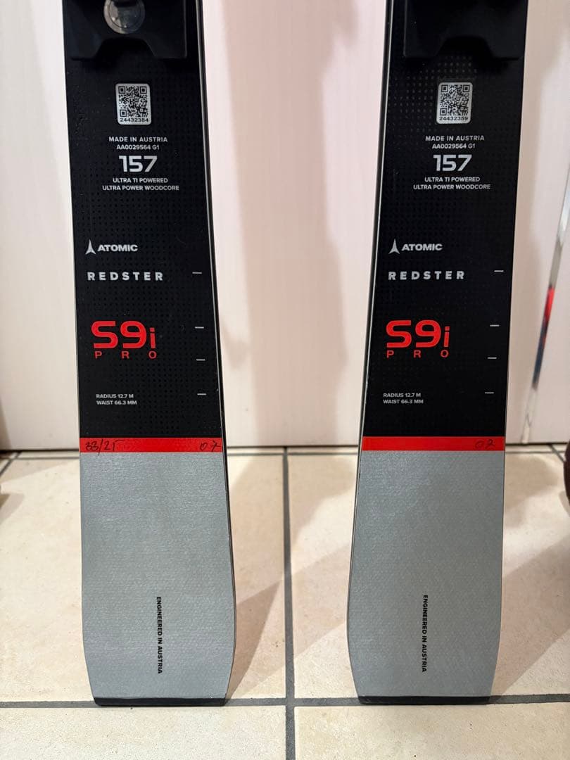 Atomic Redster S9i Pro 157cm スキー