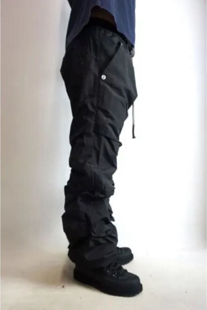 A.F ARTEFACT タック スリムバギー パンツ