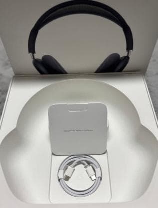 【美品】AirPods-Max-ミッドナイト- (USB-C)