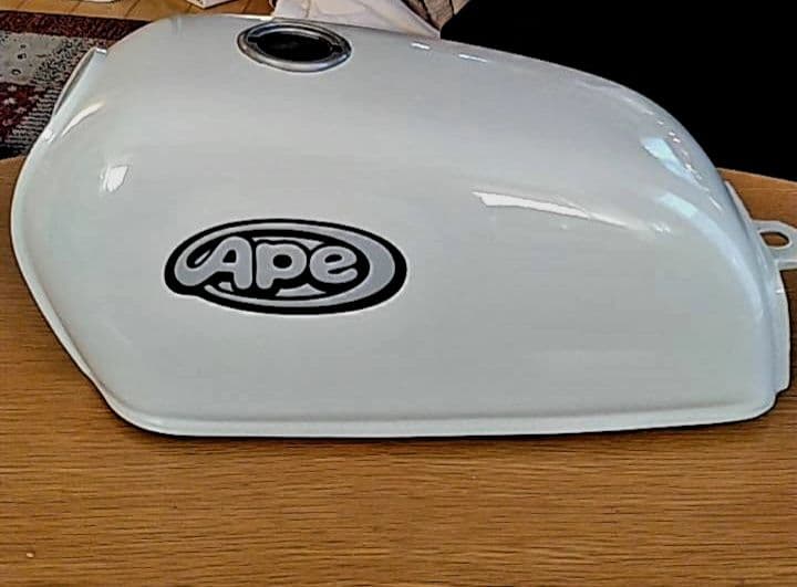 再出品　ホンダ　エイプ50、100　純正タンク　キャブ車