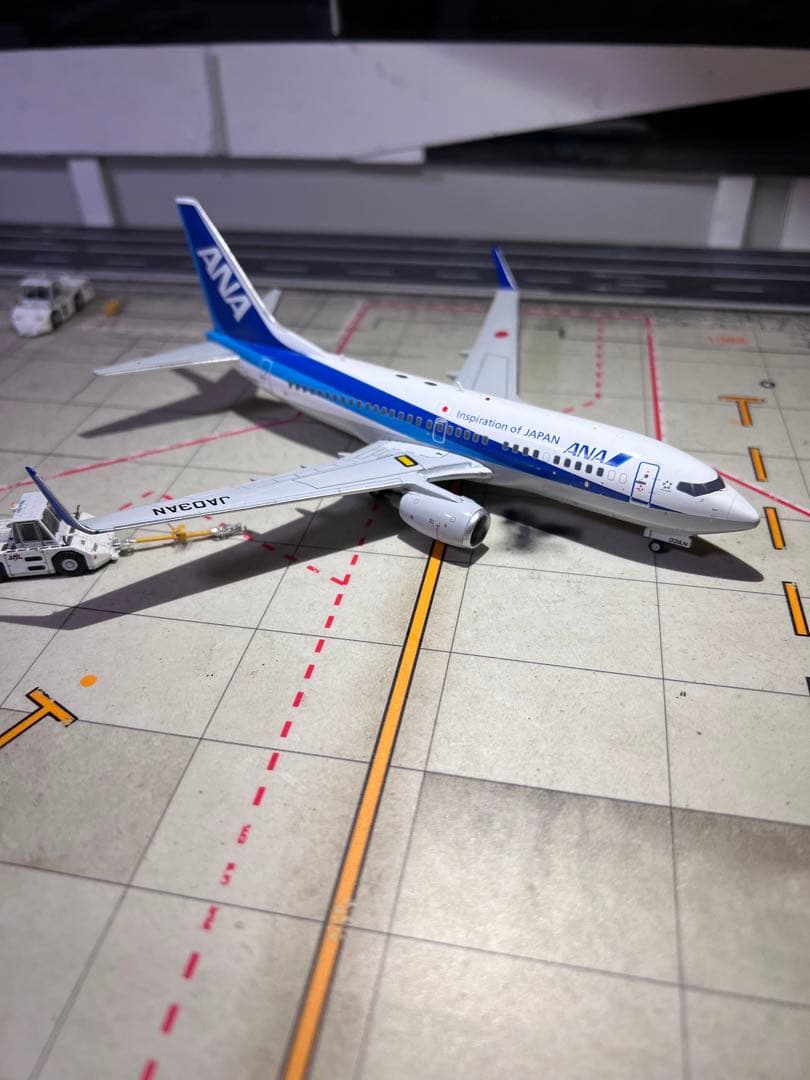 航空機・ヘリコプター jcwings ANA B737-700 1/200