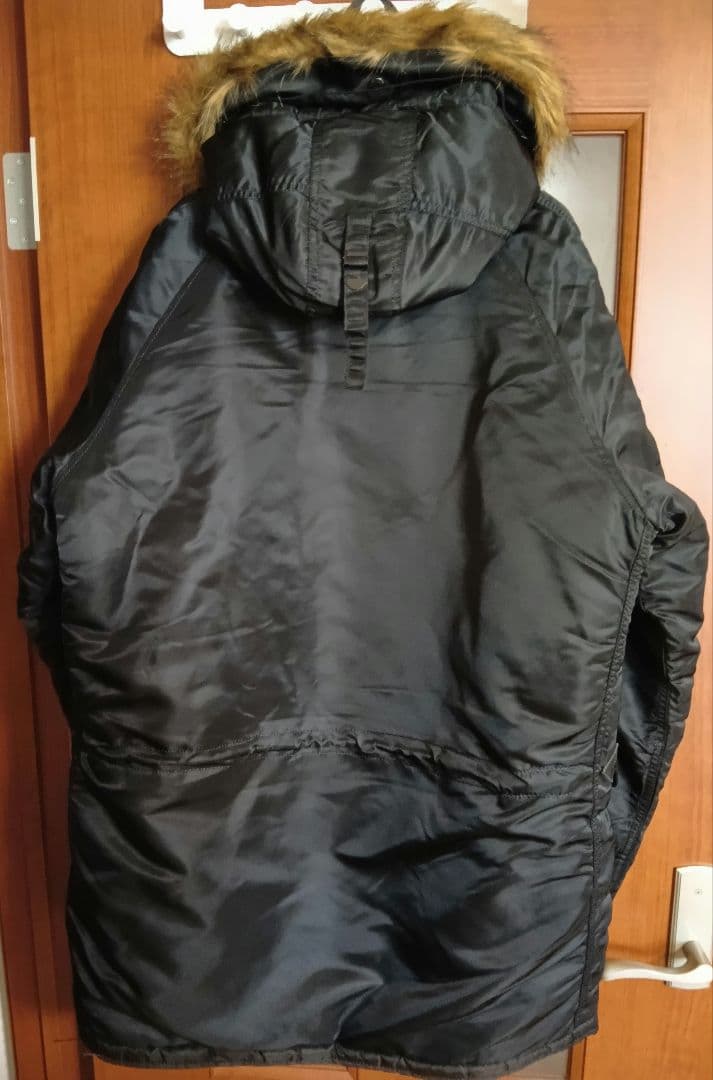 美品 アルファインダストリーズ N−3B スリムフィット ブラック サイズL