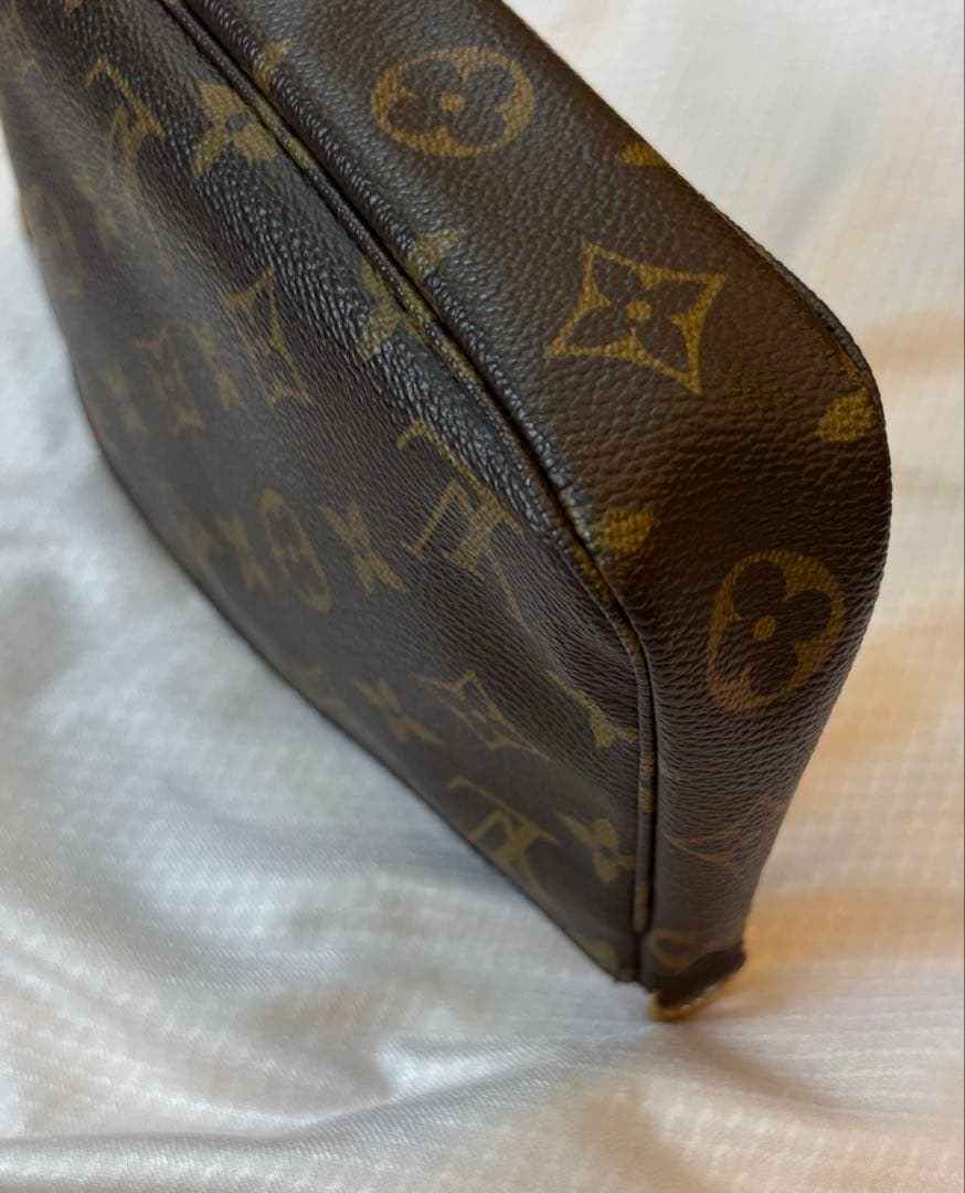 LOUIS VUITTON ポシェット アクセソワール キーフォルダー付き