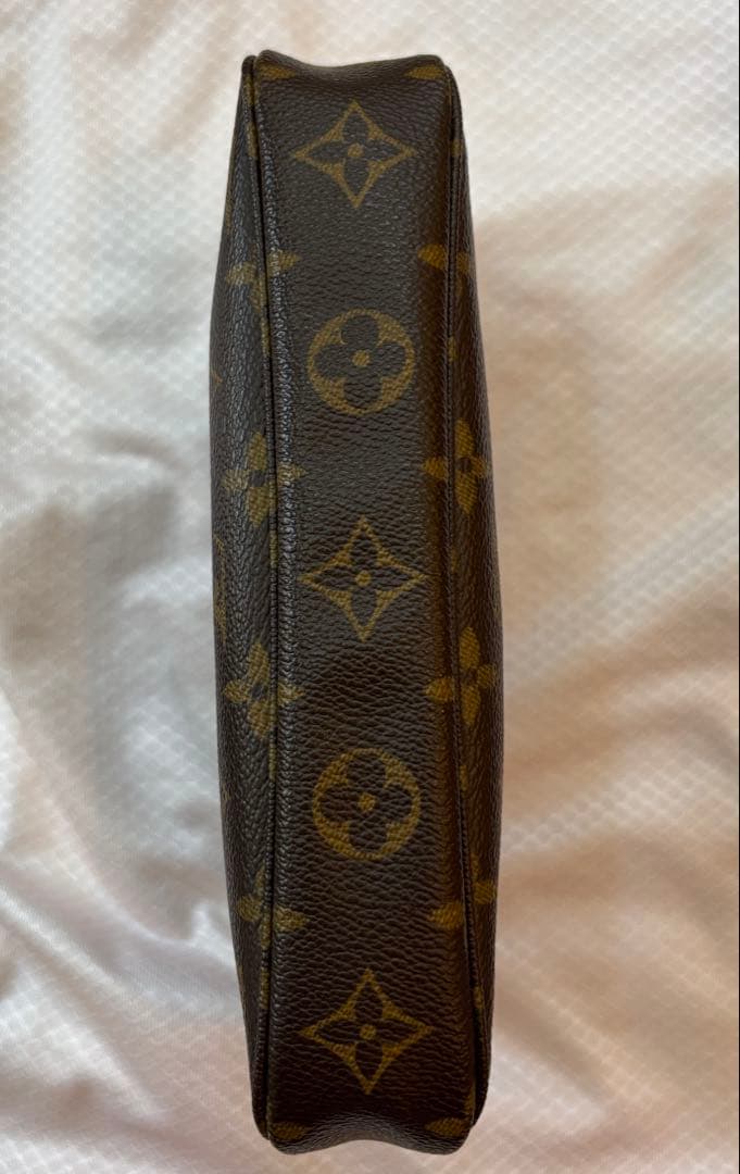 LOUIS VUITTON ポシェット アクセソワール キーフォルダー付き