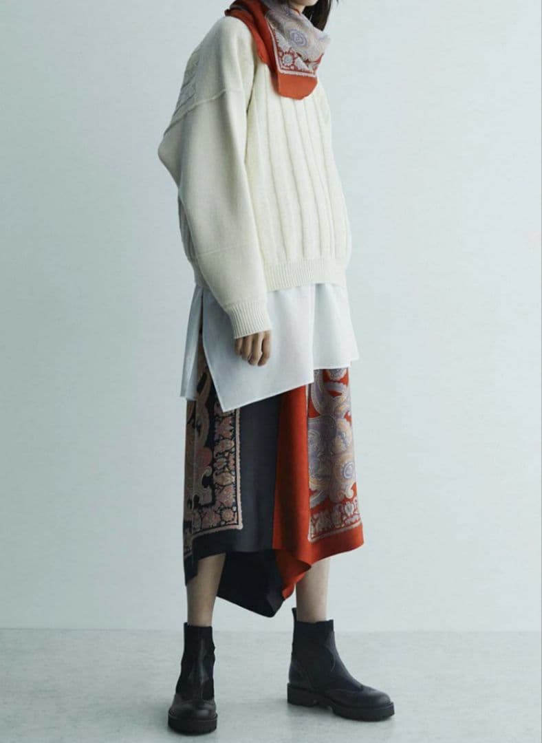 ワイズ　ペイズリープリント　ワイドパンツ