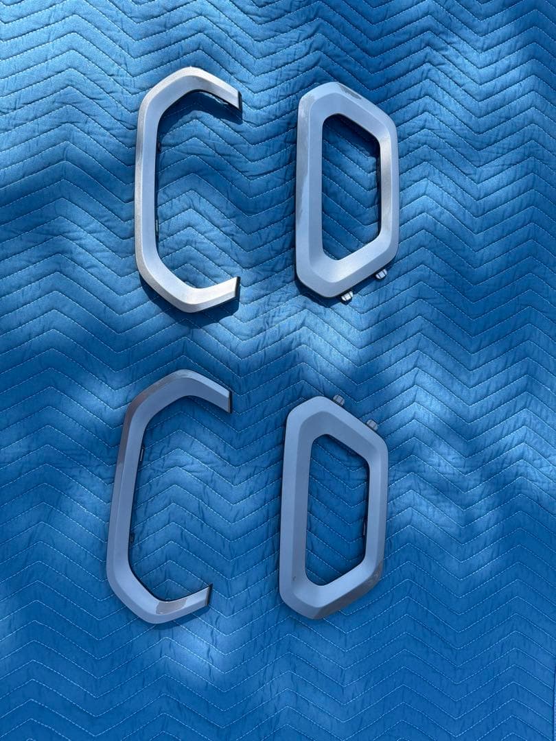 新型フォレスター　ＳＬフォレスター　ガーニッシュ　一式（フロント・サイド・リヤ）