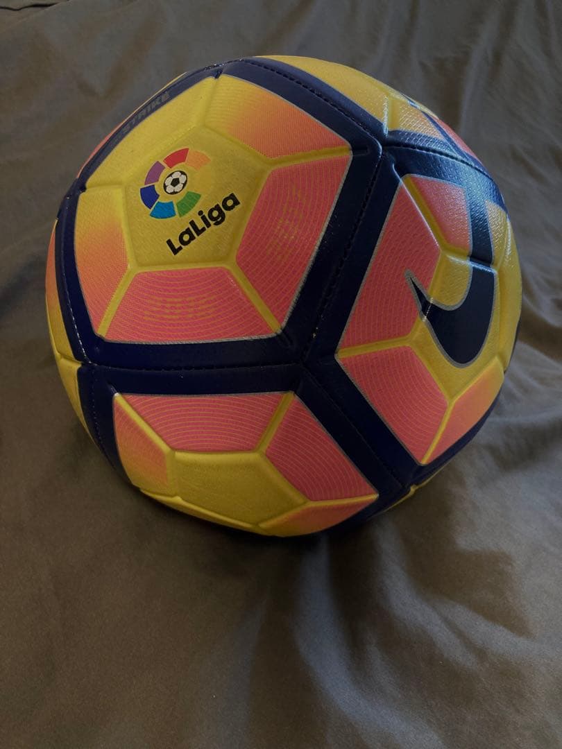 Nike オーデム4 サッカーボール サイズ5 クオリティプロ 公式 ナイキ