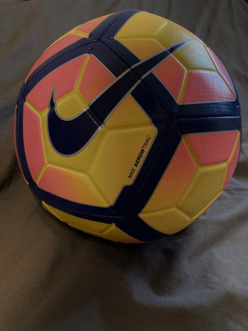 Nike オーデム4 サッカーボール サイズ5 クオリティプロ 公式 ナイキ