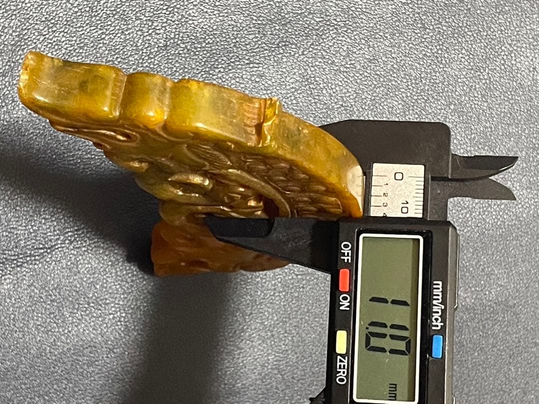 中国古玉　天然石極細工彫刻　風水置物