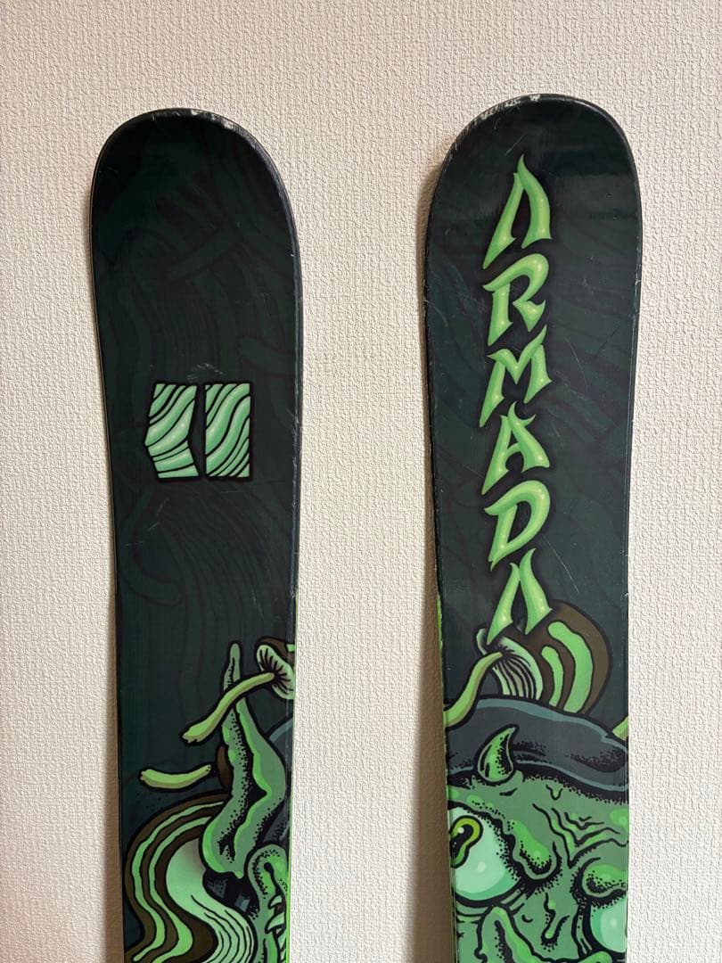 ARMADA EDOLLO 172cm スキー板 黒/緑