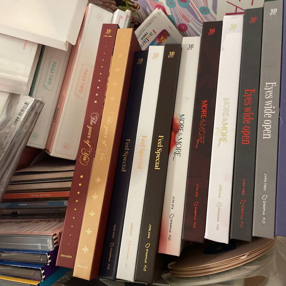 TWICE アルバム 全種類 特典付き