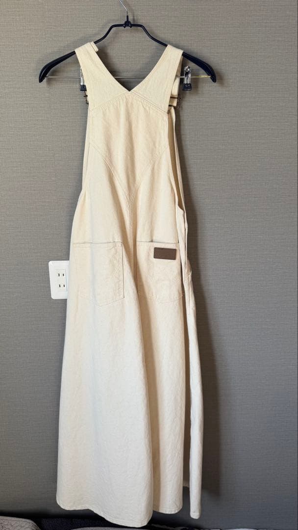 【新品未使用】Wrangler サロペット Mサイズ アイボリー