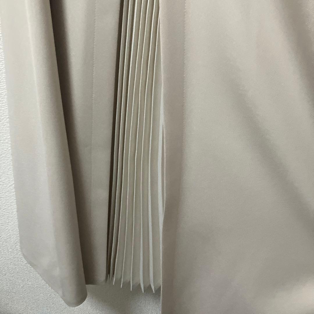 【美品】ストロベリーフィールズ　センタープリーツワンピース　ベージュ　L