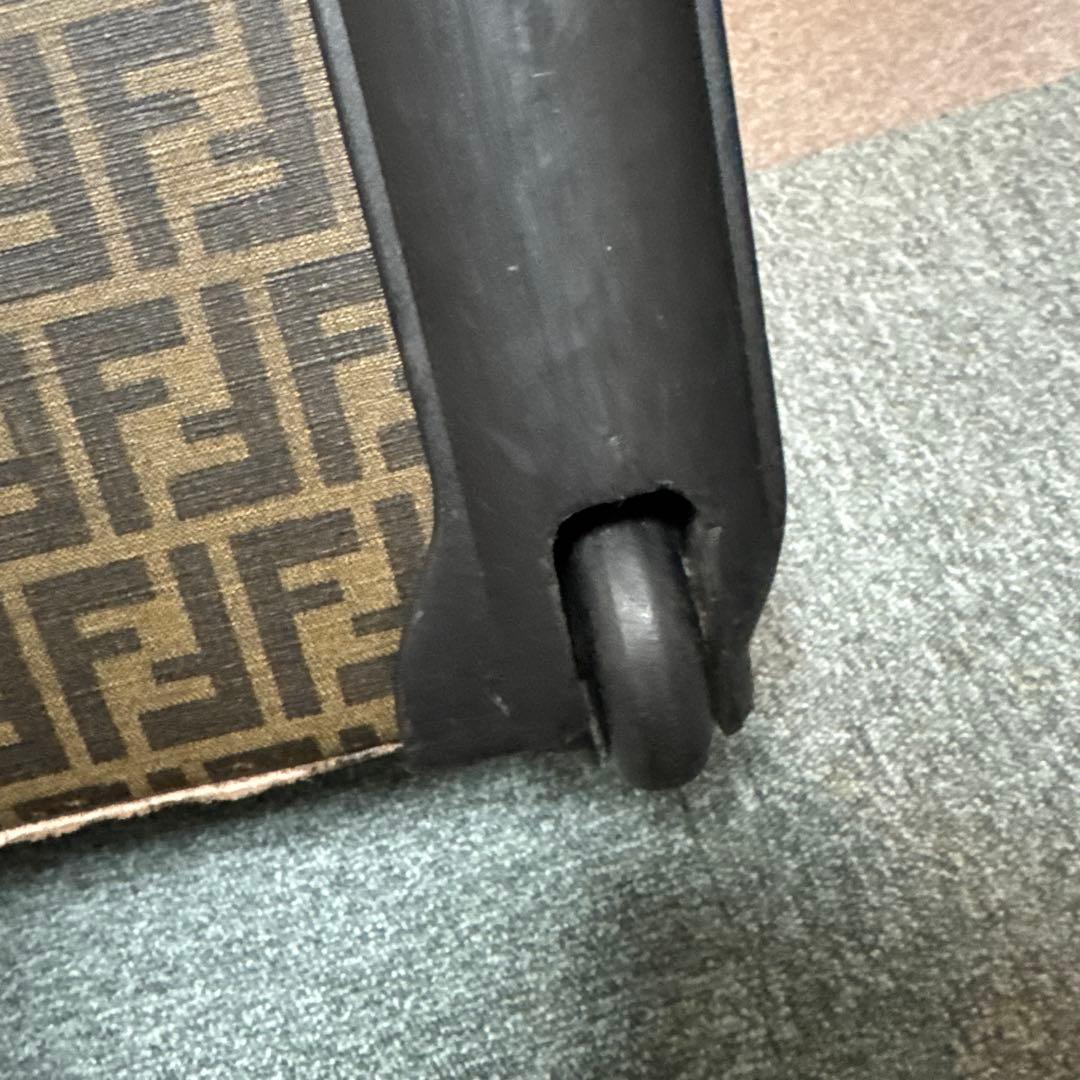 FENDI FFロゴボストンバッグ