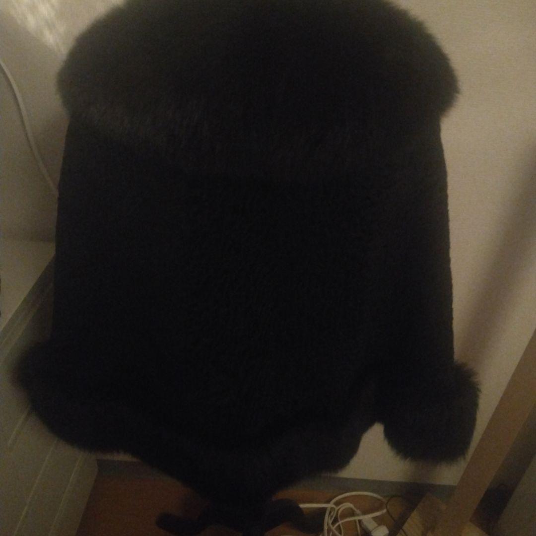 豪華！ベビーラムにFOXトリミングのケープマントとロイヤルチエストール