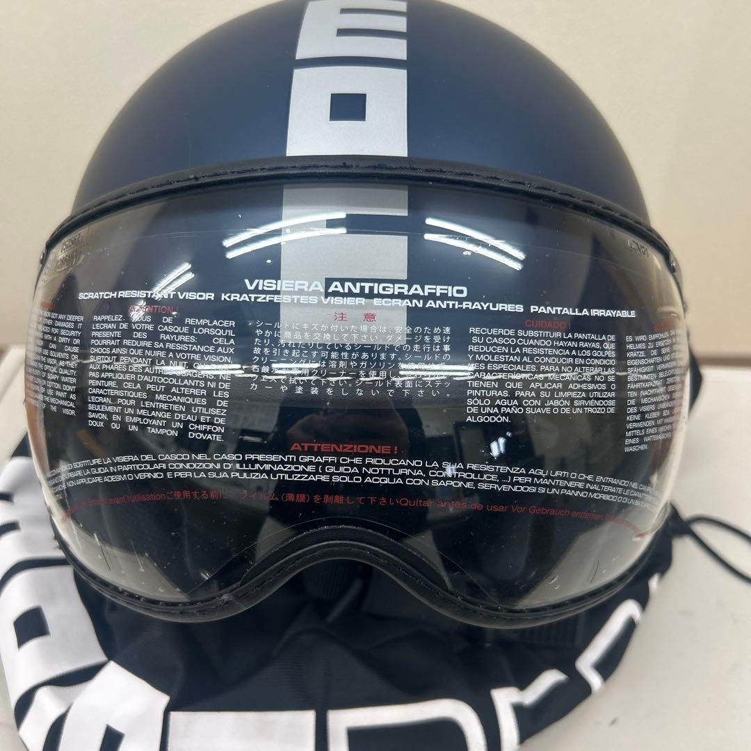 MOMO DESIGN ヘルメット