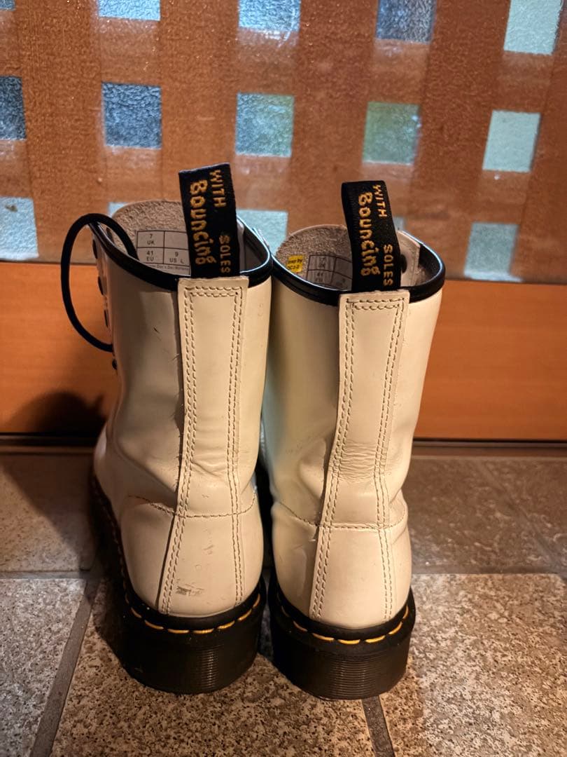 ドクターマーチン 白 26cm