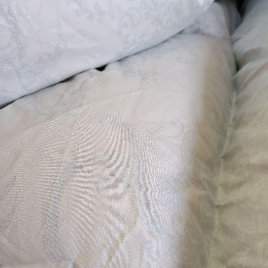 羽毛布団　シングルサイズ