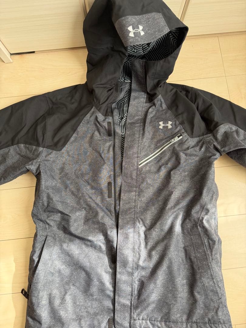 Under Armour スキーウェア メンズ グレー/ブラック　Lサイズ