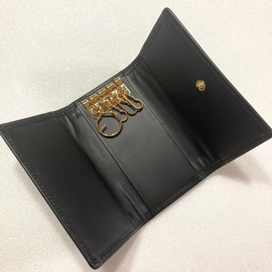 フェイラー ハイジ柄の タグ付キーケースと 新品未使用のハンカチのセット