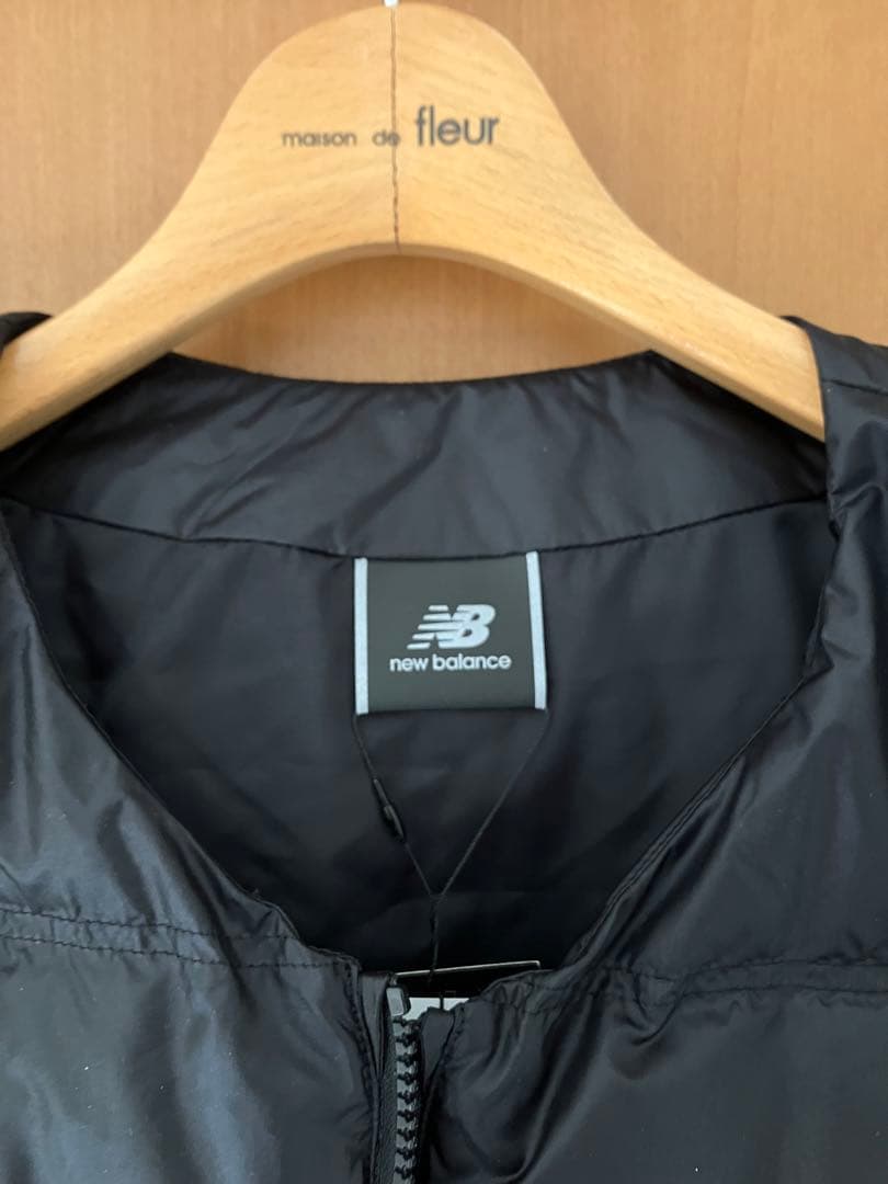 ニューバランス ダウン ベスト L MET24 Down Vest ブラック