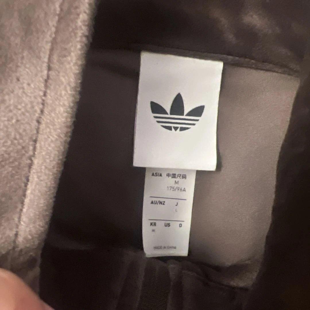 adidas ファイヤーバード トラックトップ ベロア ダークブラウン