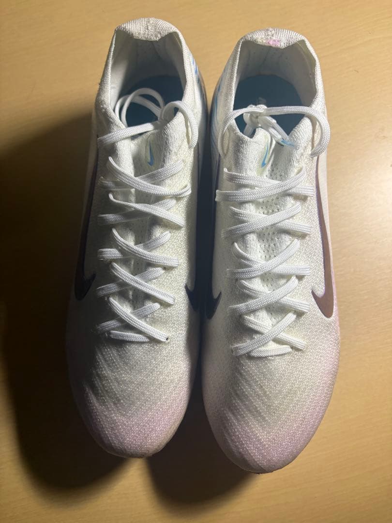 NIKE ズーム マーキュリアル ヴェイパー 16 エリート FG