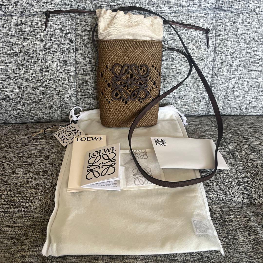 ロエベ アナグラムスクエアポケット　カゴバッグ　新品未使用
