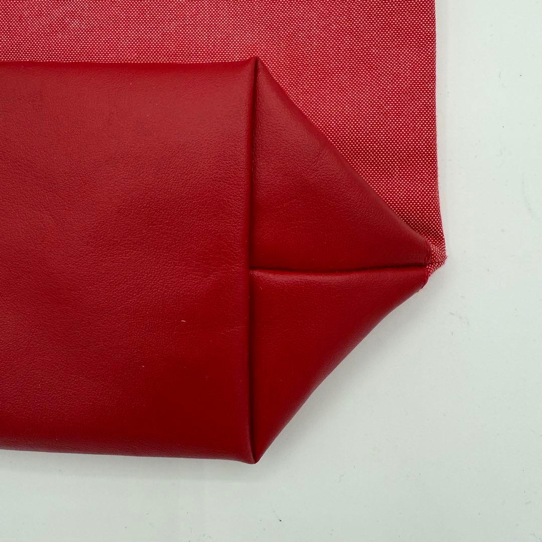 ファミリア　デニムバッグ　赤　手刺繍　女の子　うさぎ　ミニ　マチ付き