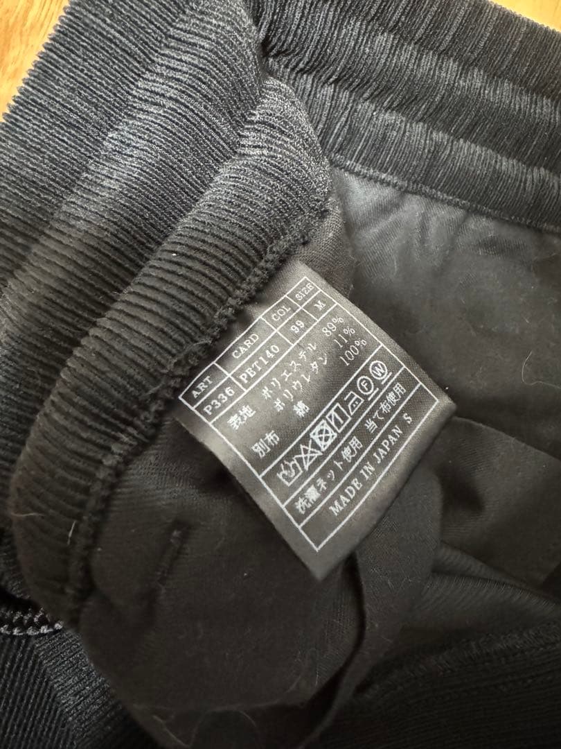 コーデュロイSWING EASY PANTS 黒 サイズM