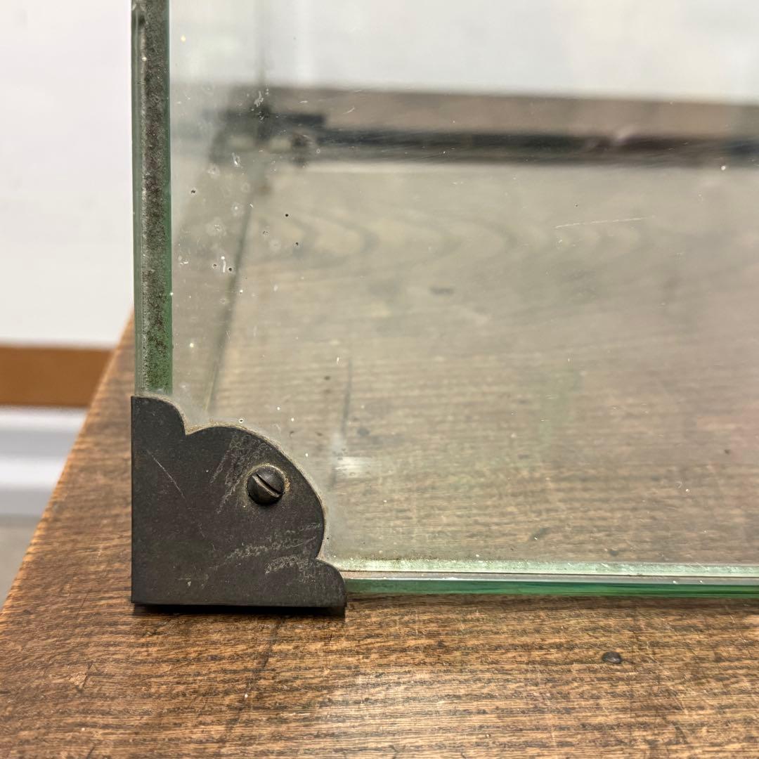 昭和レトロ ガラスケース 卓上 前面 斜め アンティーク ショーケース 陳列棚