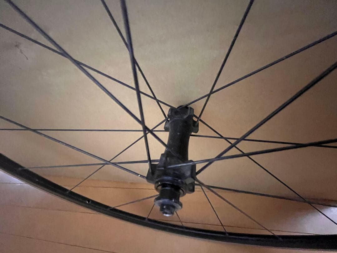 TNI？700c軽量ホイールベローチェスプロケ付属カンパフリー　クリンチャー