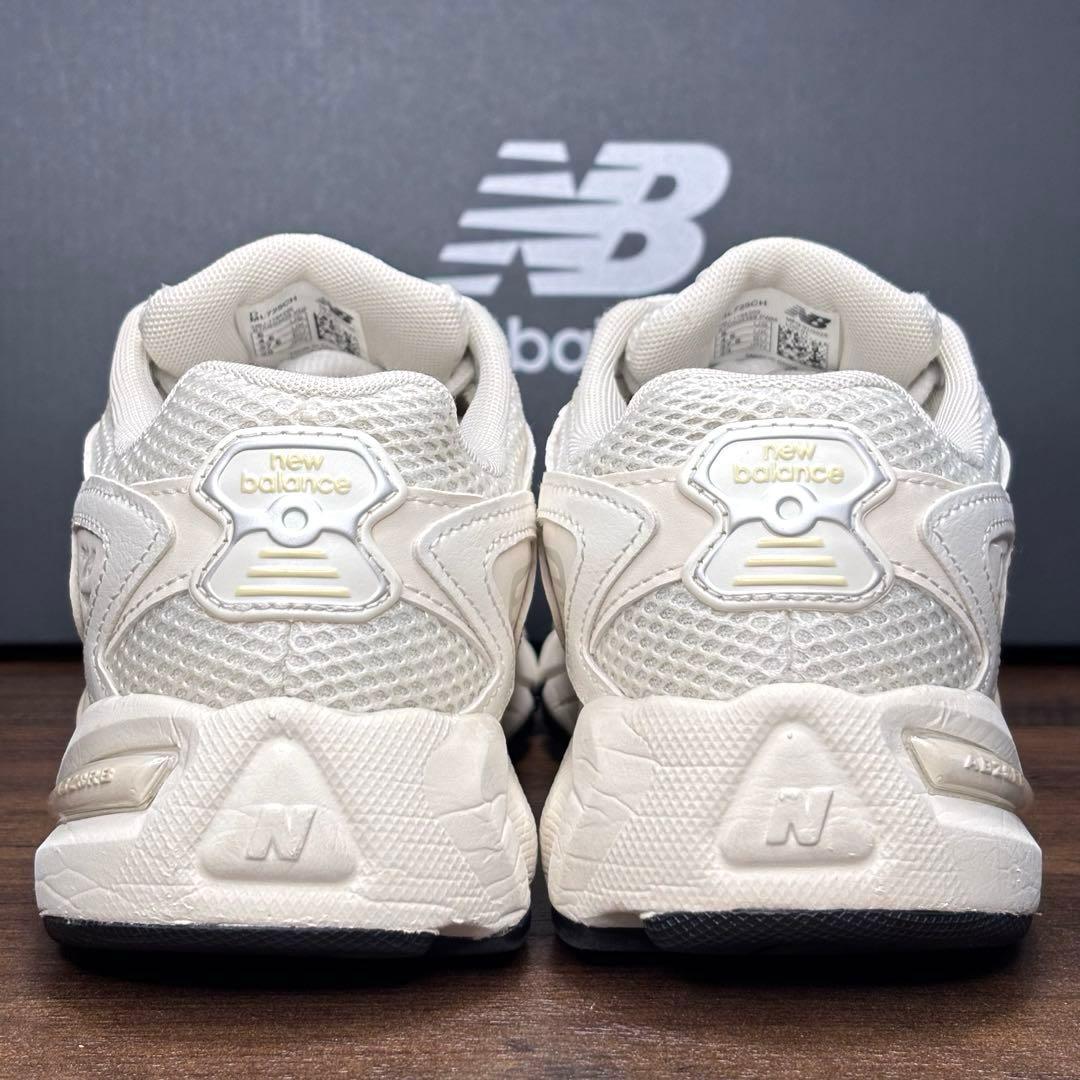 New Balance ニューバランス ML725 CH 23cm