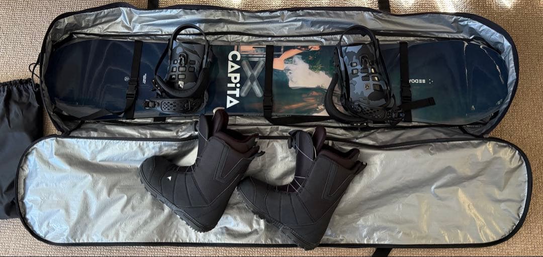 ②【東京又は千葉市でお渡し】【郵送可】⭐️Burton スノーブーツ ブラック