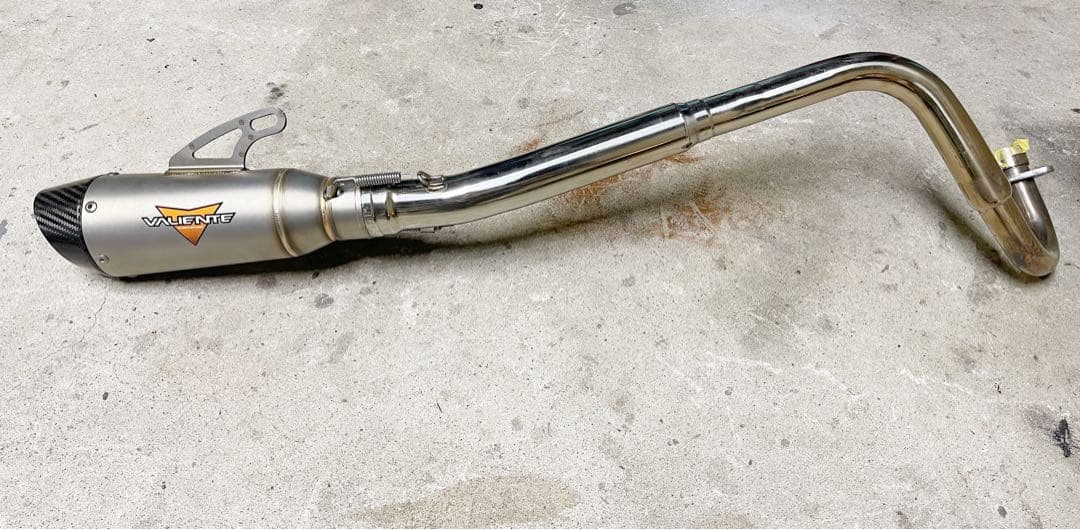 VALIENTE マフラー(カブ、ハンターカブ)