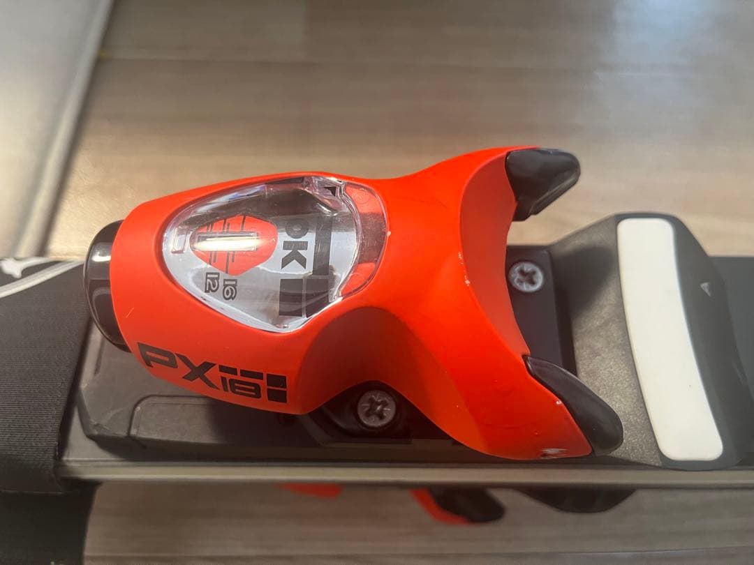 スキー LOOK PX18 HOTRED