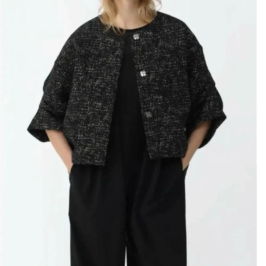 新品 Aga×GIOLICA ノーカラーツイードジャケット 9号 黒