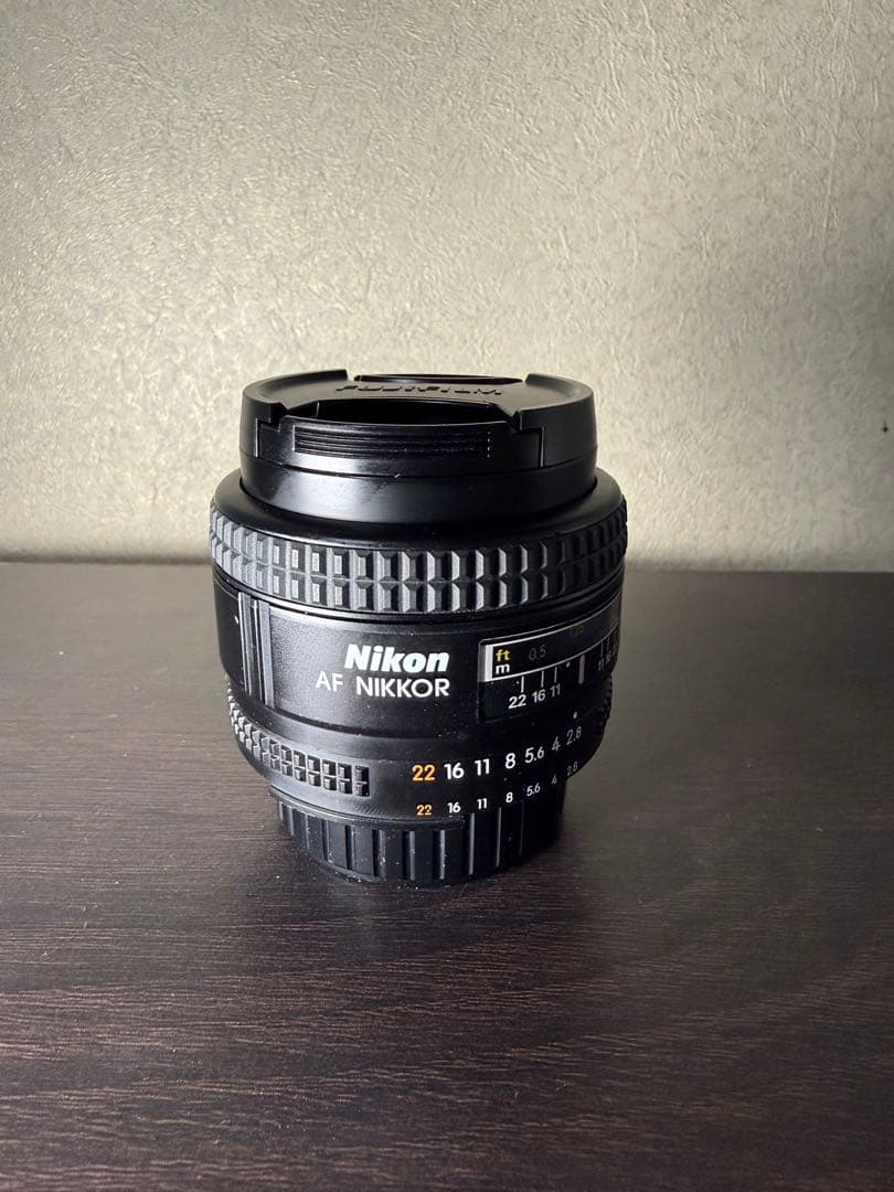 Nikon AF NIKKOR 24mm f/2.8 Dレンズ