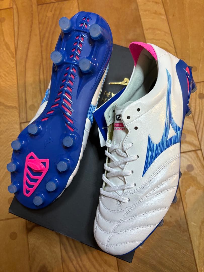 新品　超最新　限定カラー　ミズノ　モレリア ネオ4 JAPAN 22.5cm