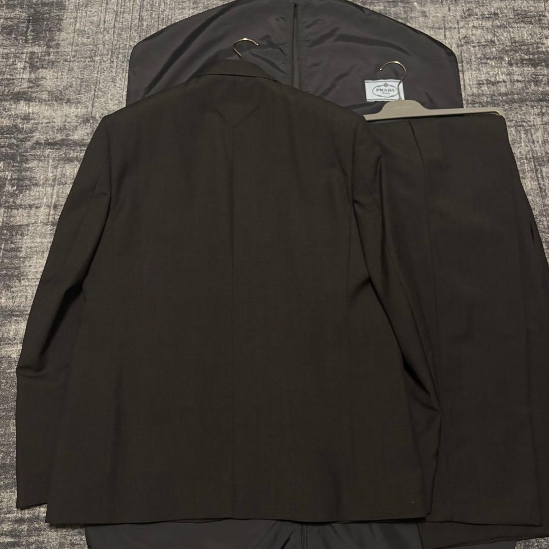 プラダ PRADA トライアングルロゴパッチ スーツセットアップ 22ss