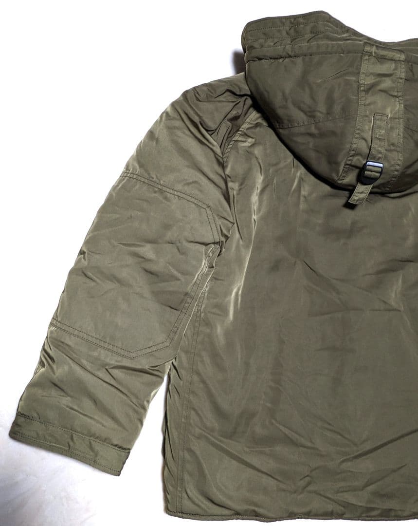 AVIREX アヴィレックス フード 中綿 ブルゾン ミリタリー ジャケット　L