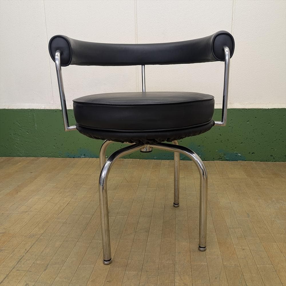 美品　本革　LC7　ル・コルビジェ　アームチェア　回転椅子　イス　リプロダクト