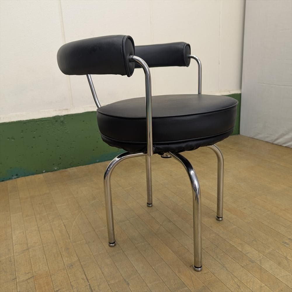 美品　本革　LC7　ル・コルビジェ　アームチェア　回転椅子　イス　リプロダクト