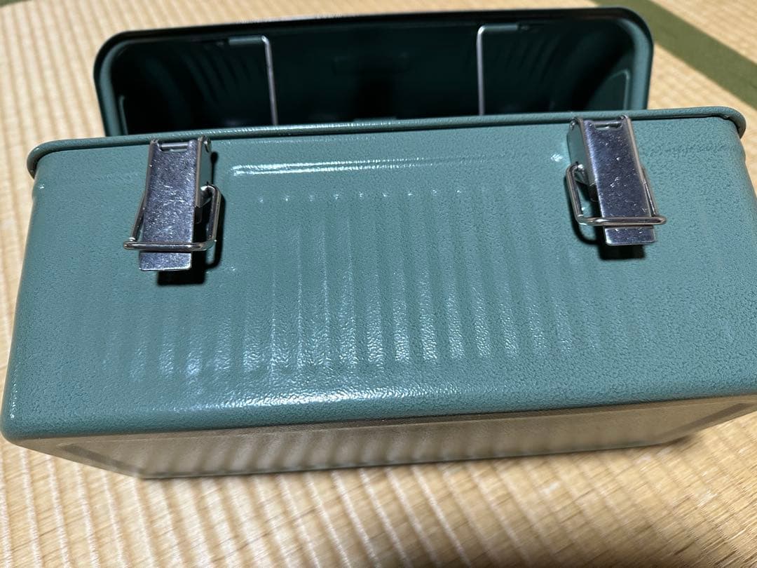 STANLEY スタンレークラシックランチボックス 9.4L グリーン