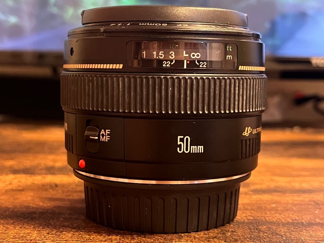 Canon EF 50mm f/1.4 単焦点レンズ